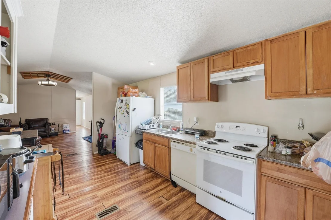 Photo of 8786 Scarlet Oak