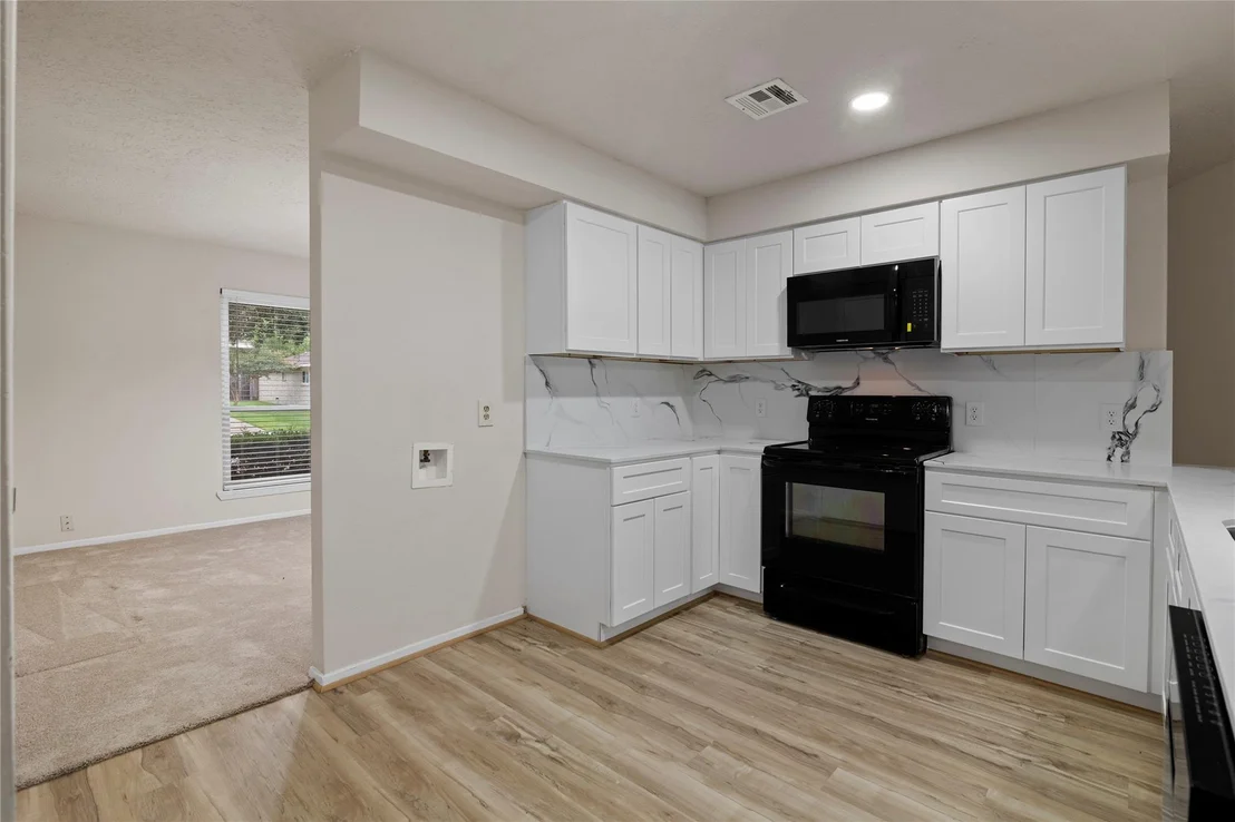 Photo of 19635 Moonhollow Drive