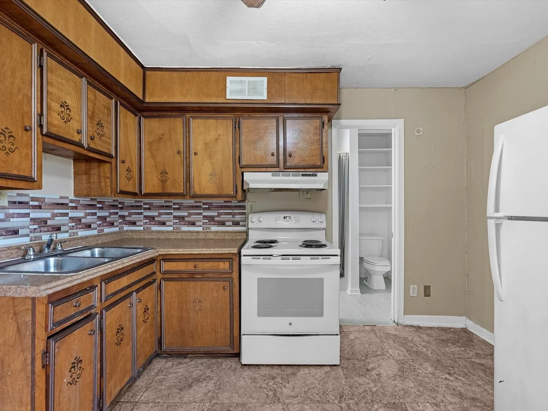 Photo of 7938 Hammerly Boulevard