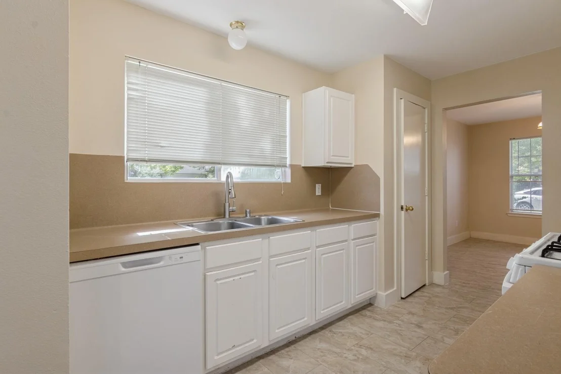 Photo of 439 Laurel Timbers Drive
