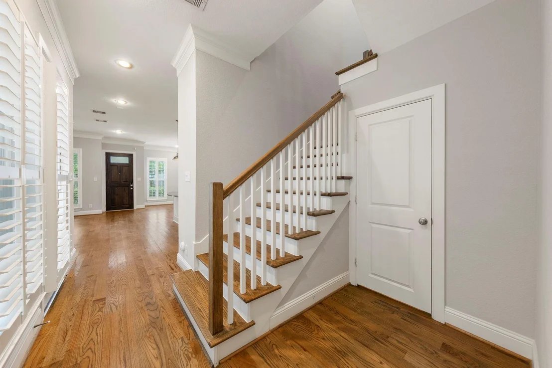 Photo of 19 E Breezy Way