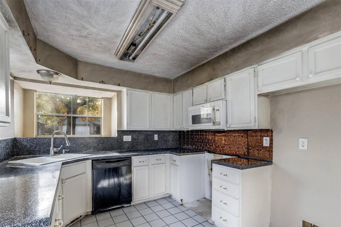 Photo of 24010 Landing Way Drive