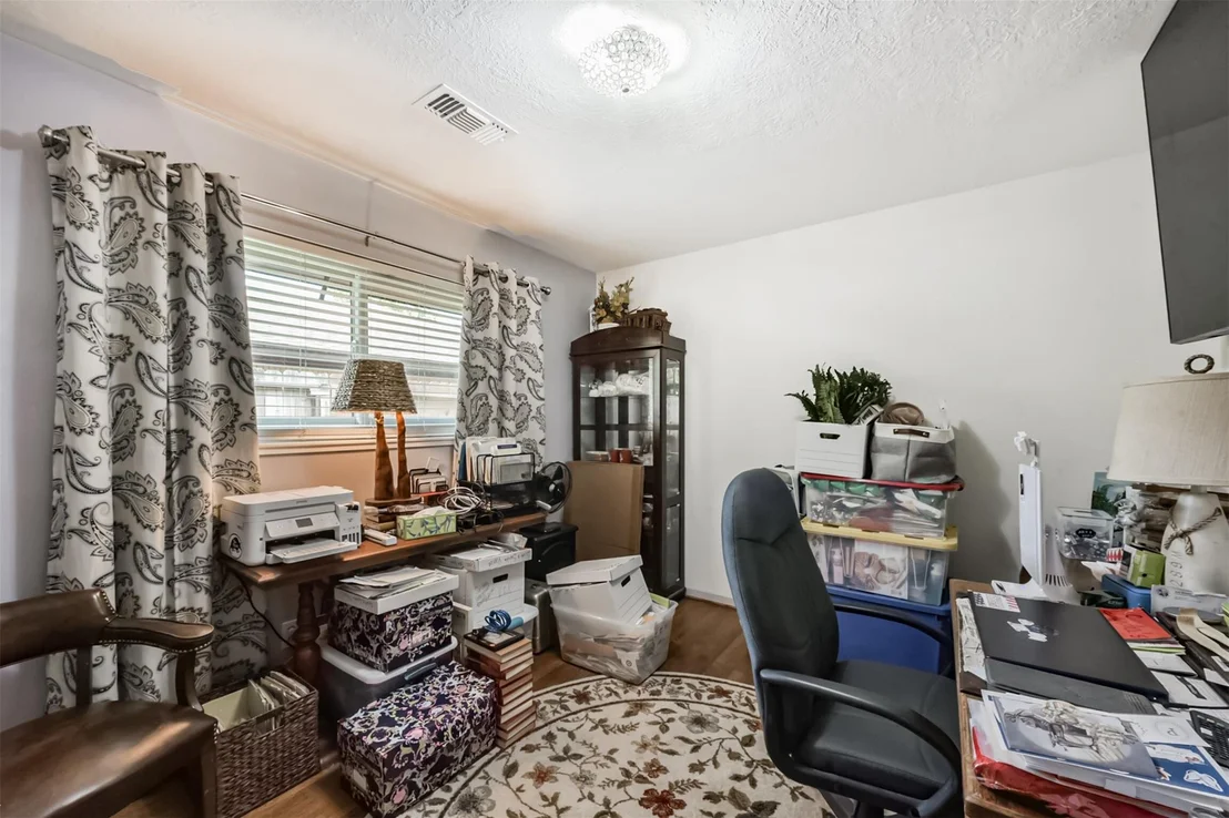 Photo of 1411 Blackburn Drive