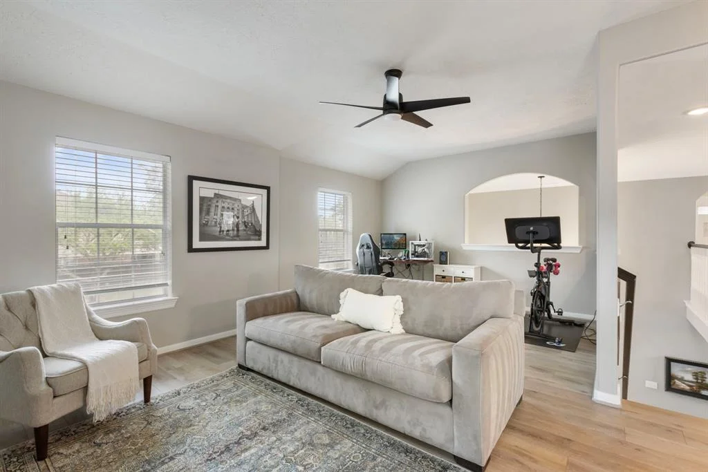 Photo of 20819 Pinebrook Hollow Lane