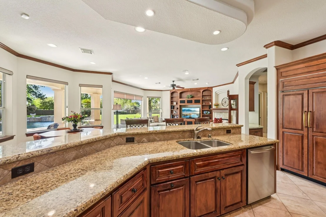 Photo of 51 Sandown Park Drive