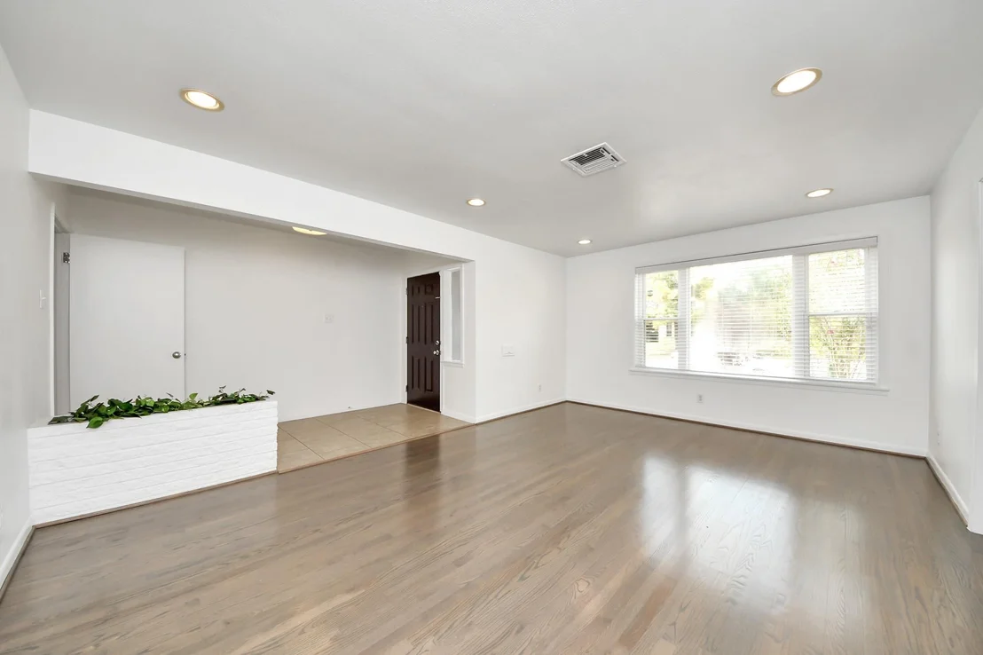 Photo of 4038 Mischire Drive