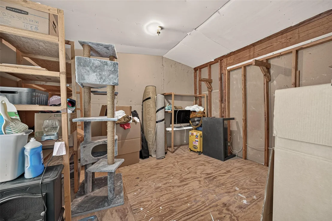 Photo of 8007 Vickridge Lane