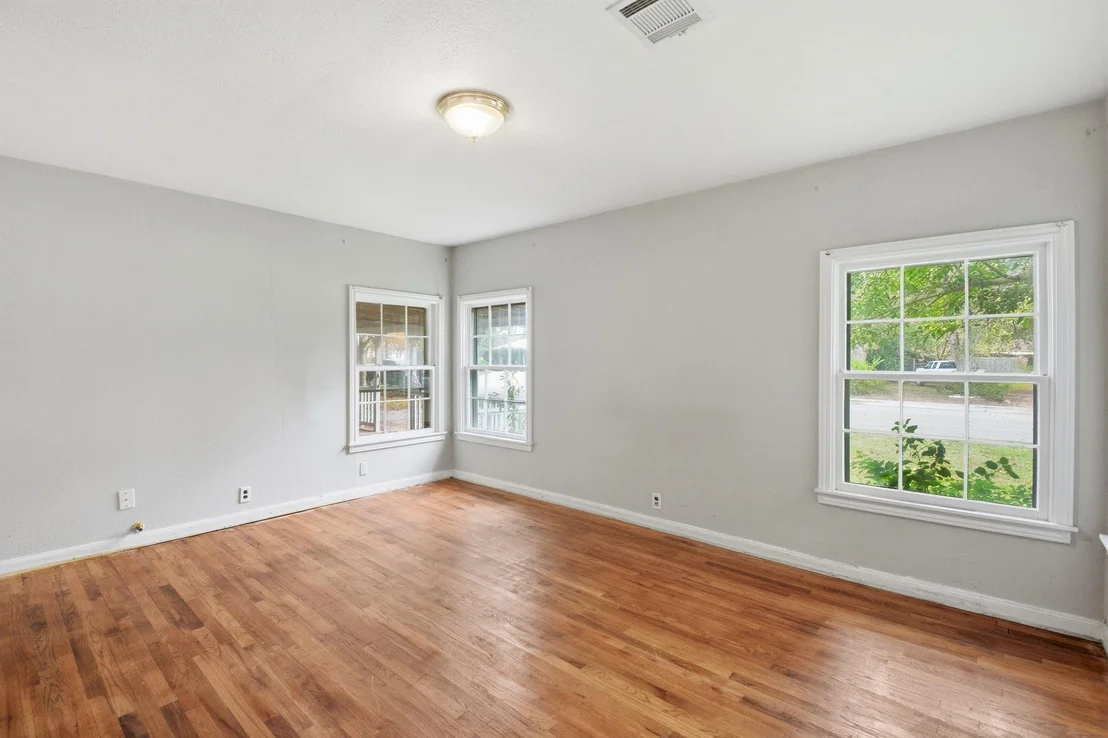 Photo of 304 Baker Drive