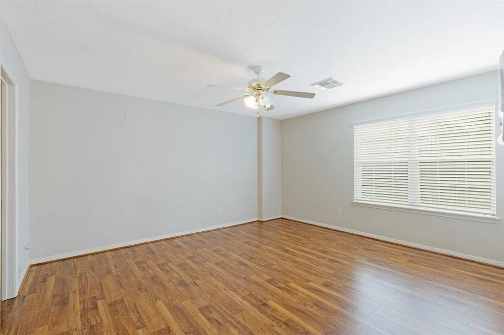 Photo of 11609 Bay Ledge Drive