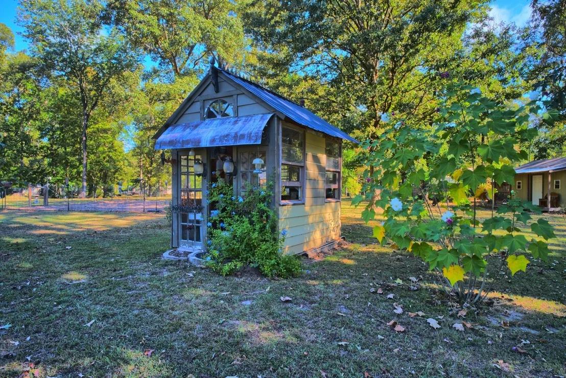 Photo of 385 Cedar Ridge