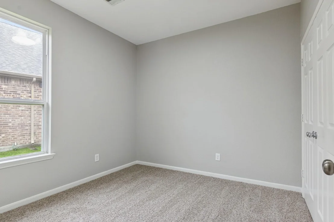 Photo of 5927 Rivergrove Bend Drive