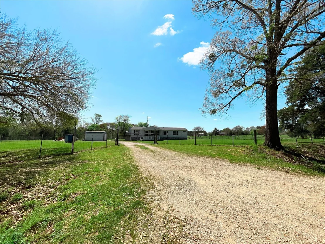 Photo of 3854 County Road 2604