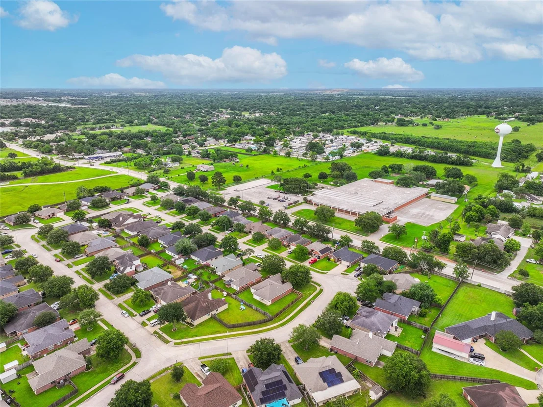 Photo of 5398 Morgan Oak Drive