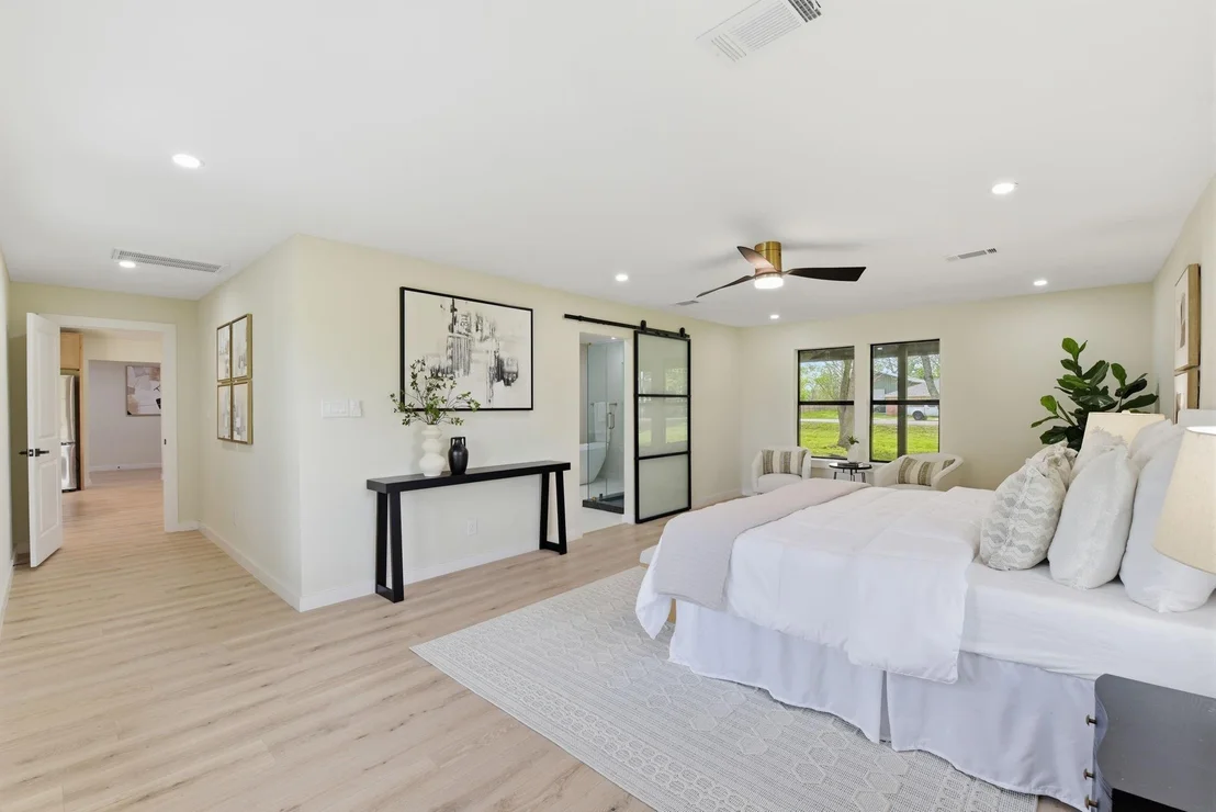 Photo of 1011 Sycamore Road