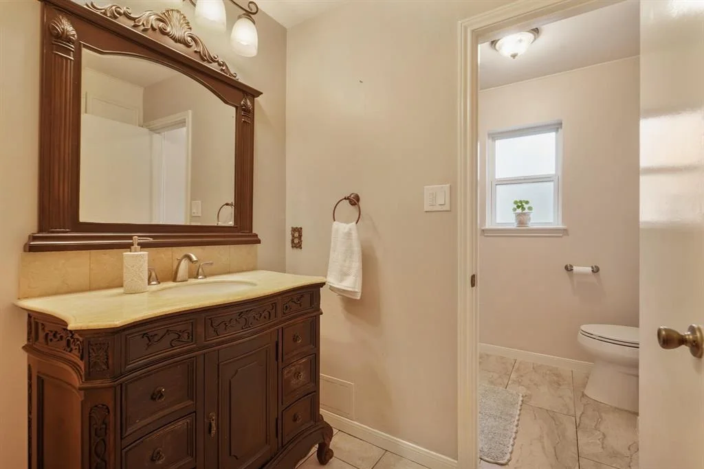 Photo of 14115 Wickersham Lane
