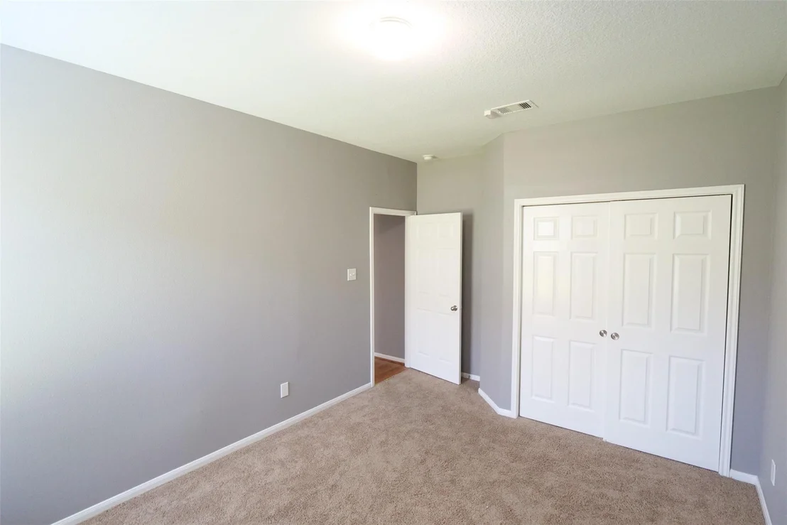 Photo of 4934 Hackamore Brook Court