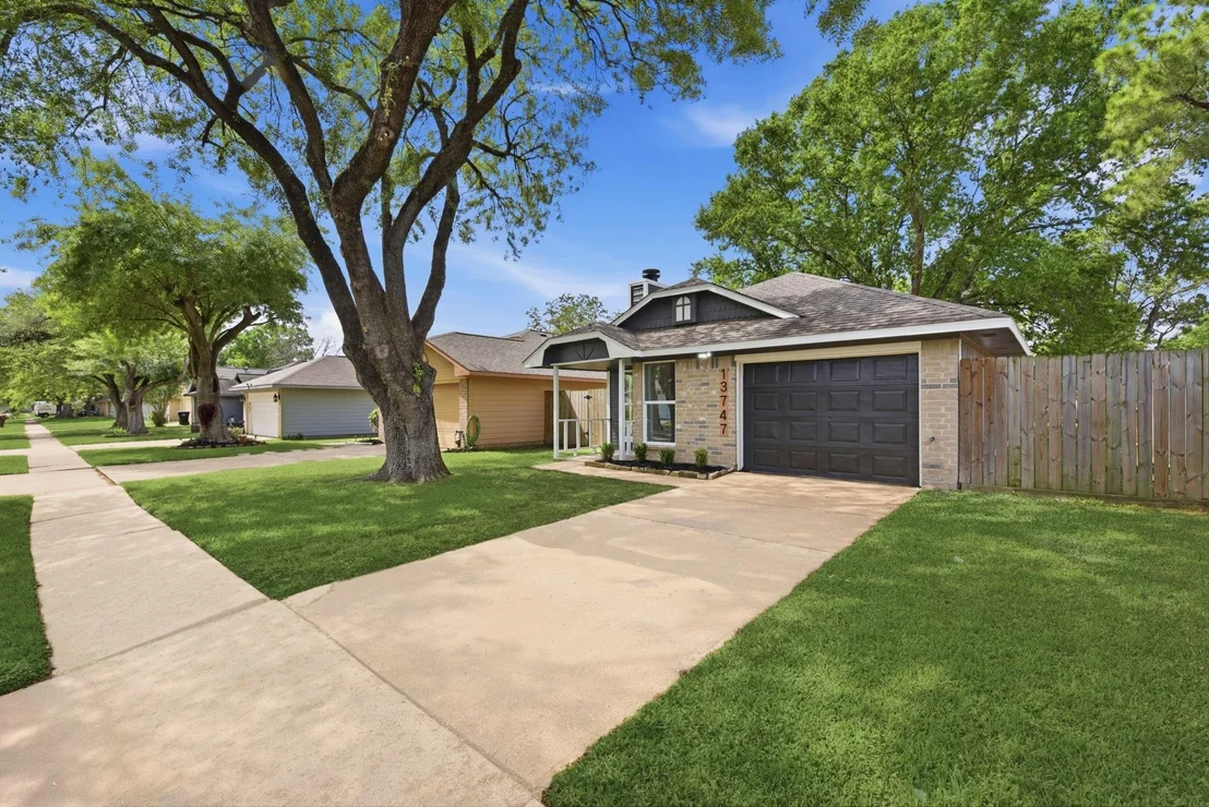 Photo of 13747 Vickston Lane