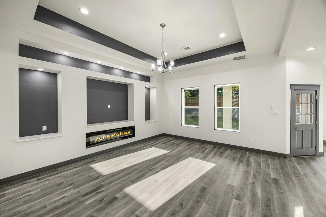 Photo of 87 Lakeway Ct Court