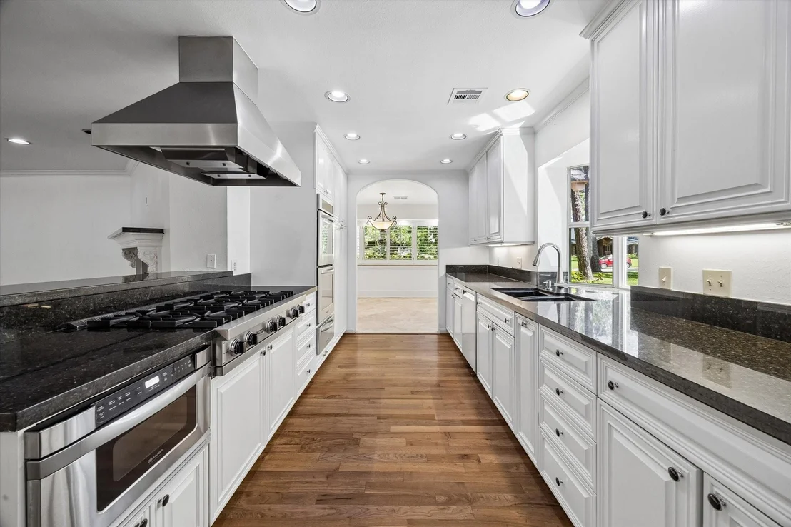 Photo of 41 Willowend Drive