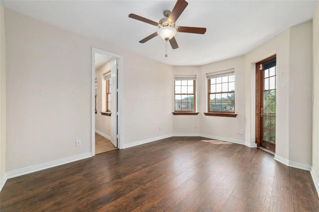 Photo of 8316 Summit Place