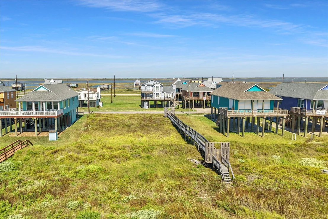 Photo of 4806 Bluewater Drive