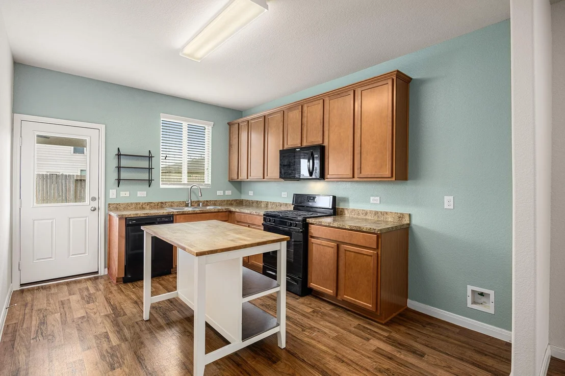 Photo of 6822 Dayridge Lane