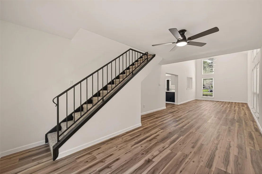 Photo of 2915 Whispering Springs Dr