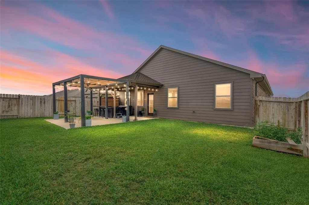 Photo of 20382 Green Mountain Drive