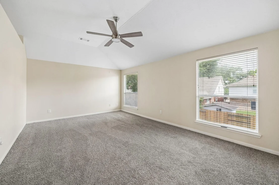 Photo of 18502 Mill Path Court