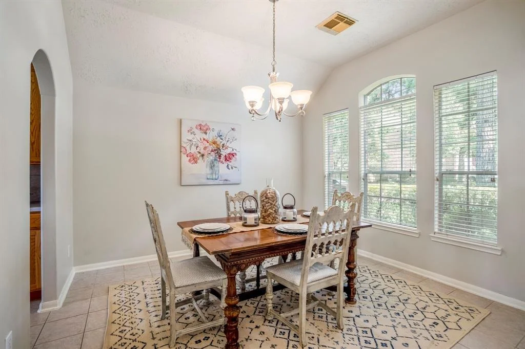 Photo of 5922 Skyhaven Lane