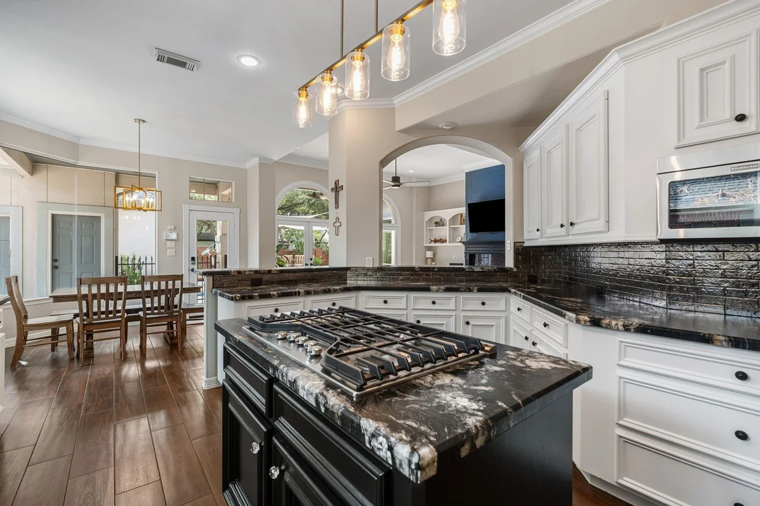 Photo of 7027 Centre Oaks Drive