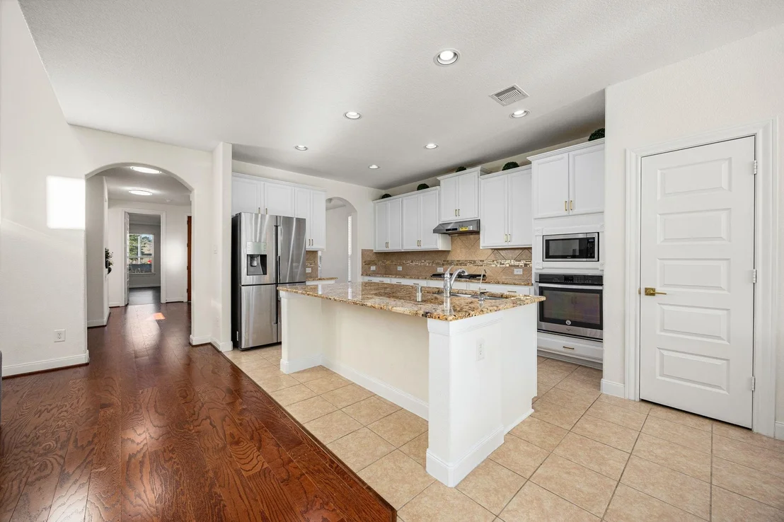 Photo of 5003 Harvest Knoll Drive