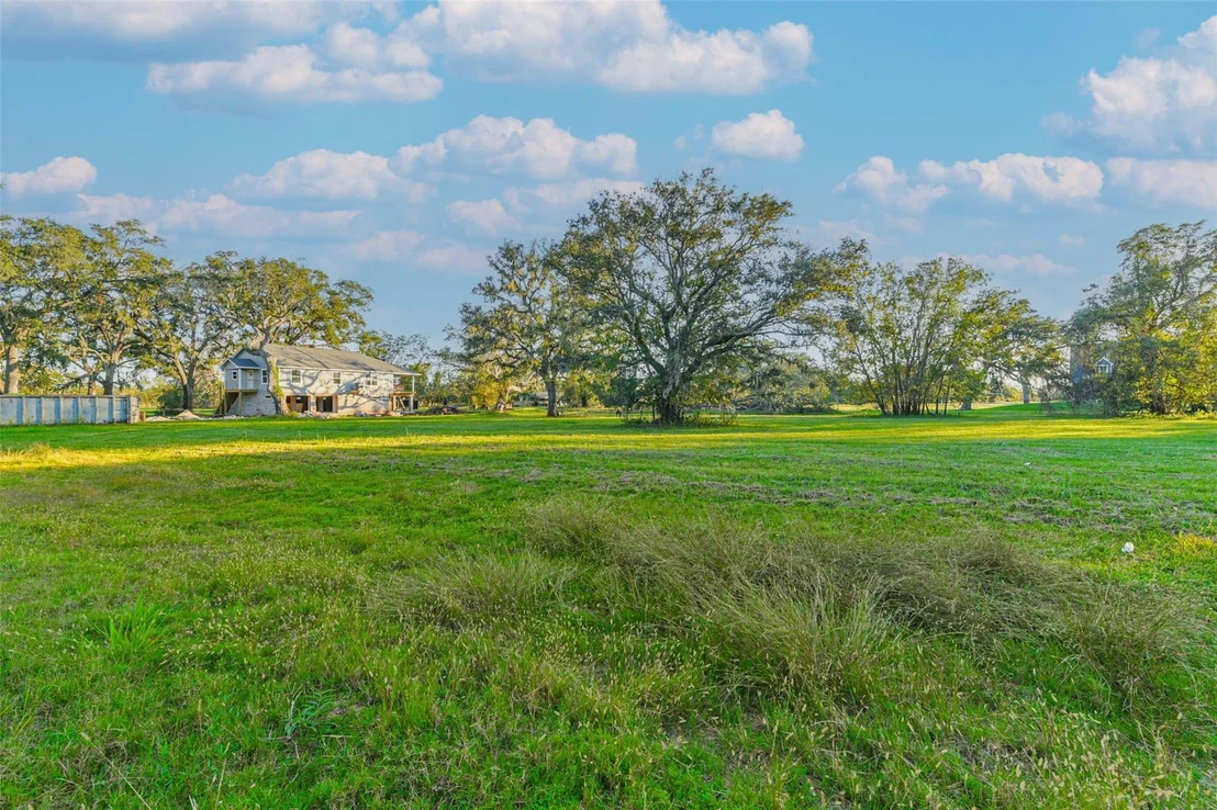 Photo of 381 Horse Shoe Trail