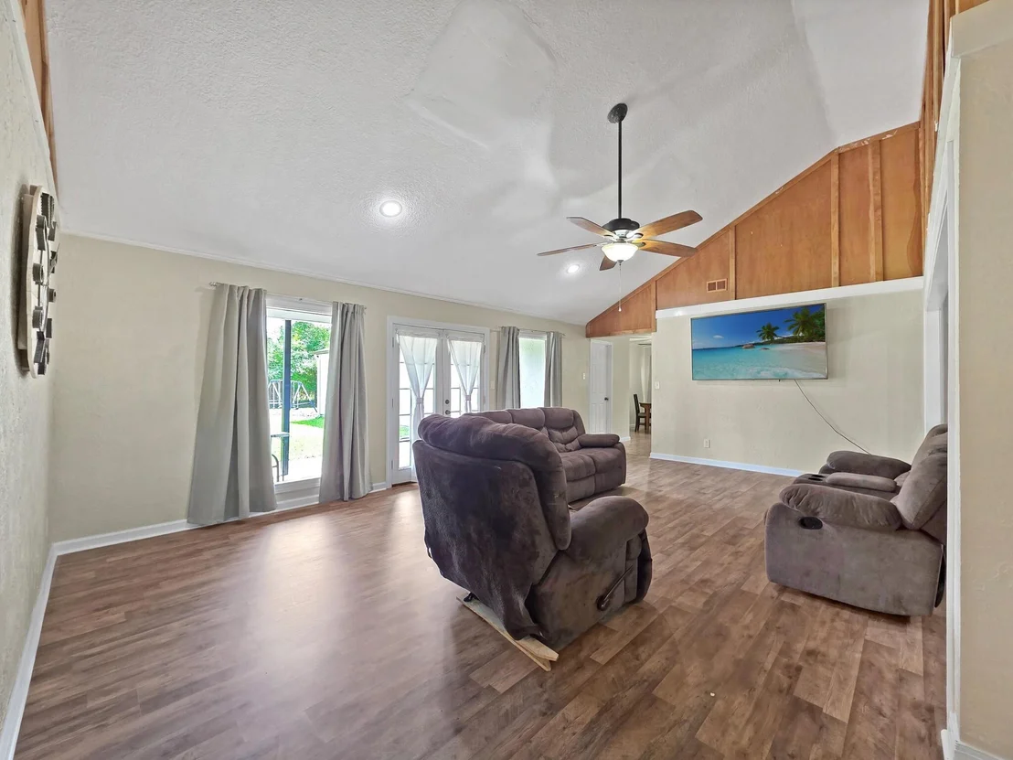 Photo of 13375 Craig Lane