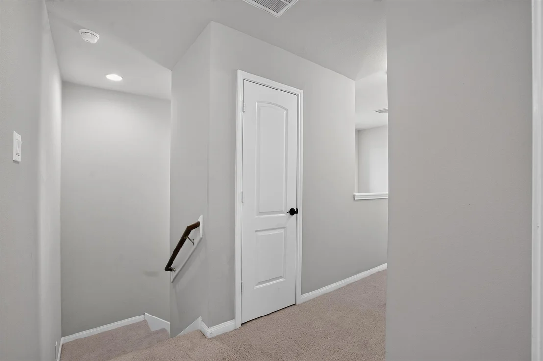 Photo of 7611 Dragon Pearls Lane
