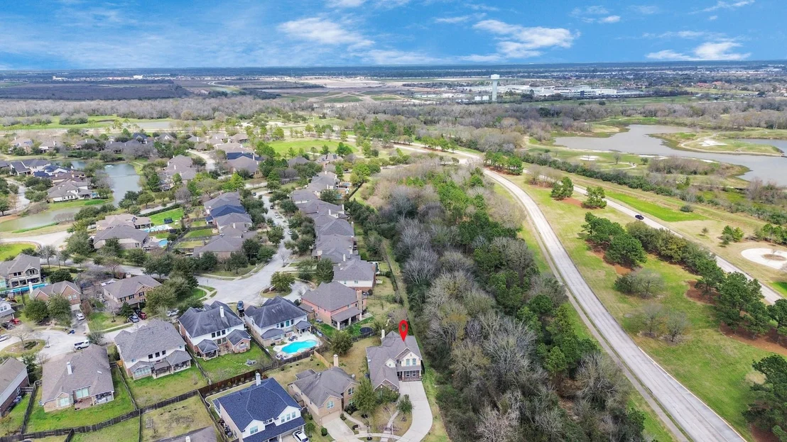 Photo of 18006 E Williams Bend Drive