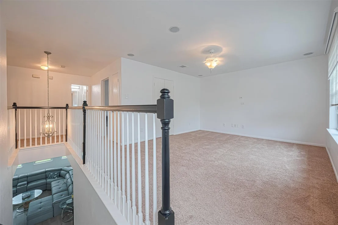 Photo of 25811 Chapman Falls Drive