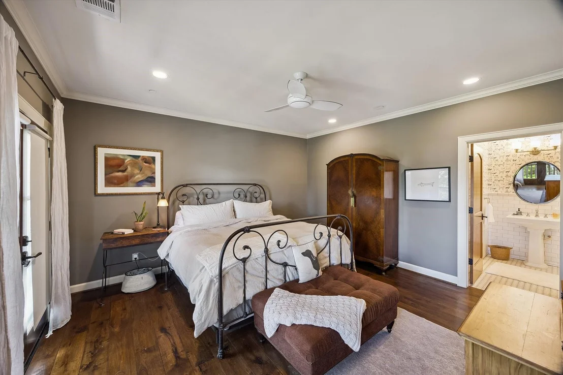 Photo of 8810 Echo Valley Drive