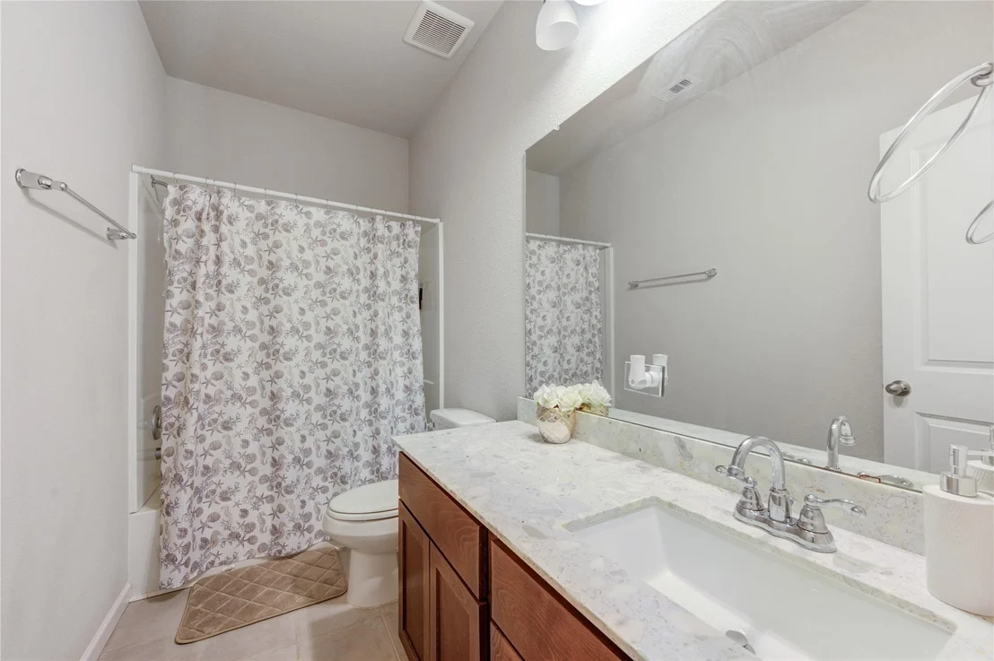 Photo of 20522 Laila Manor Lane