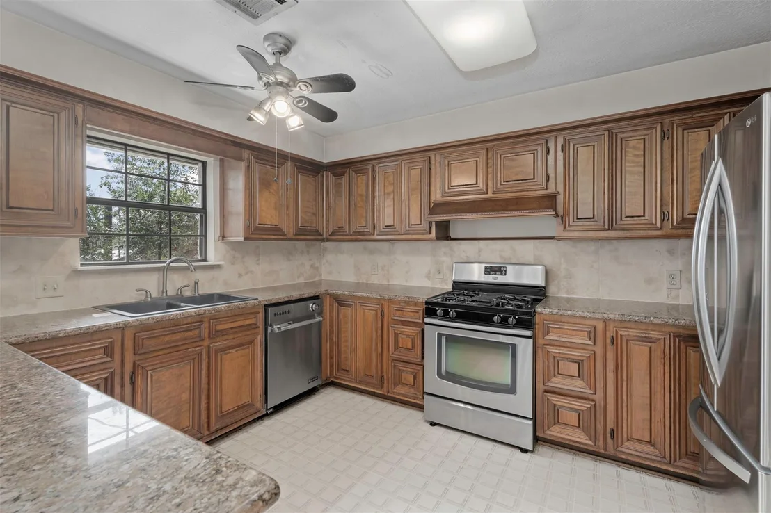 Photo of 2322 Shadow Glen