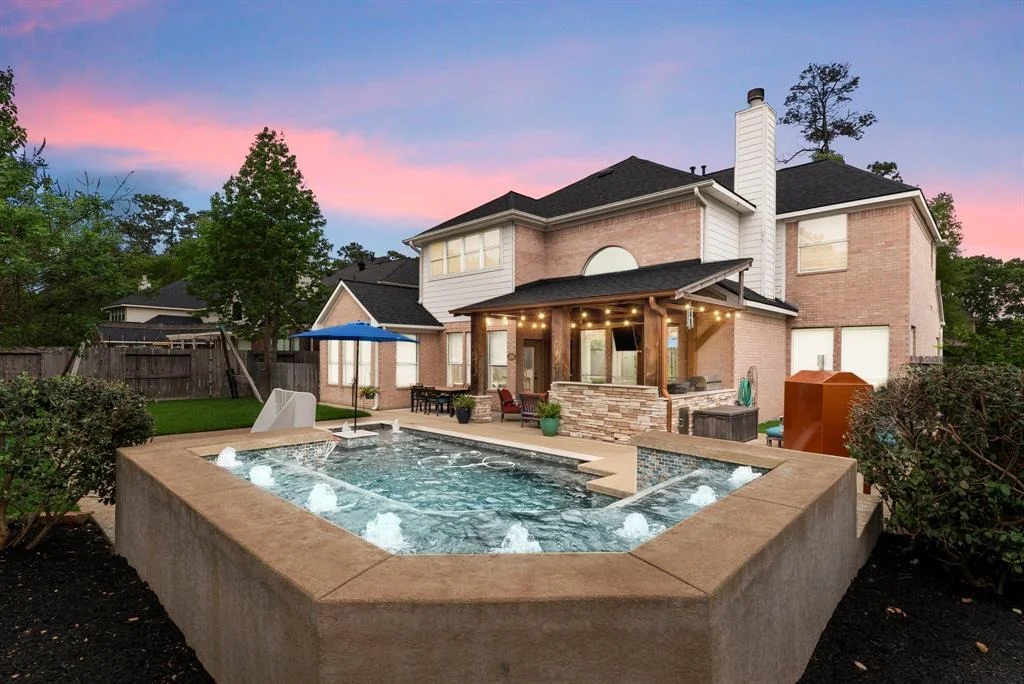 Photo of 2123 River Bend Way
