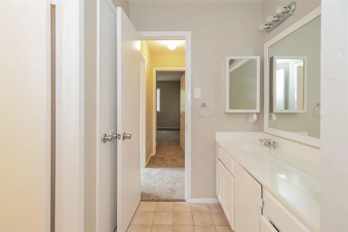 Photo of 7203 Fuchsia Lane