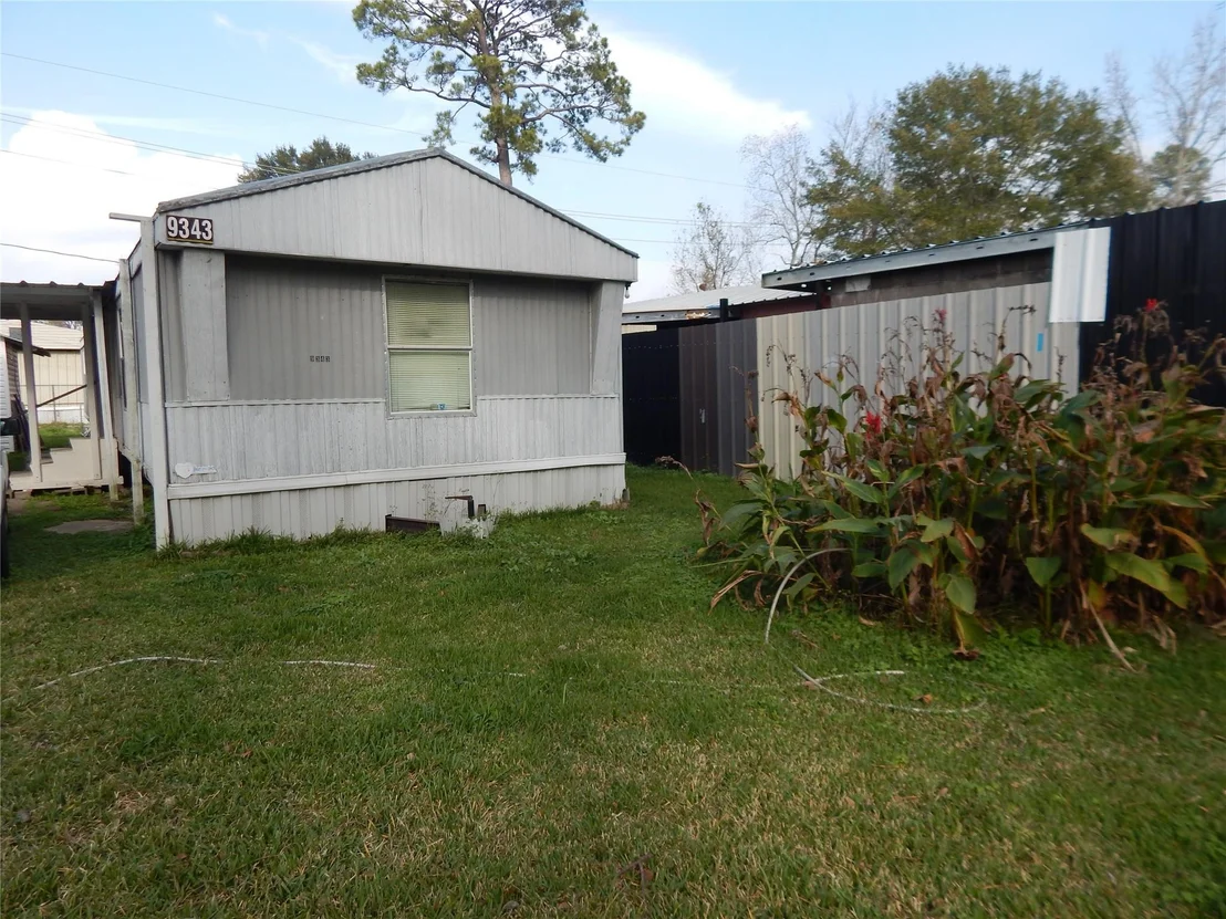 Photo of 9343 Greens Road