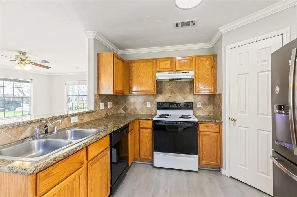 Photo of 18502 Dinner Creek Drive