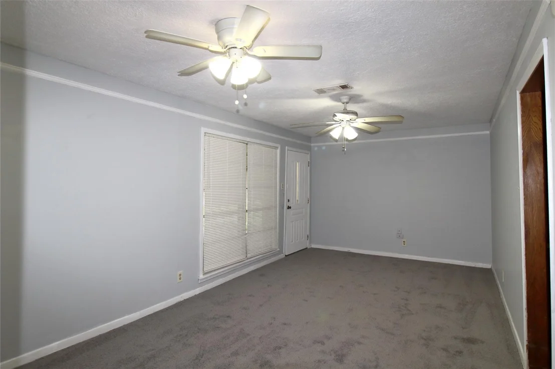 Photo of 402 Chandler Drive