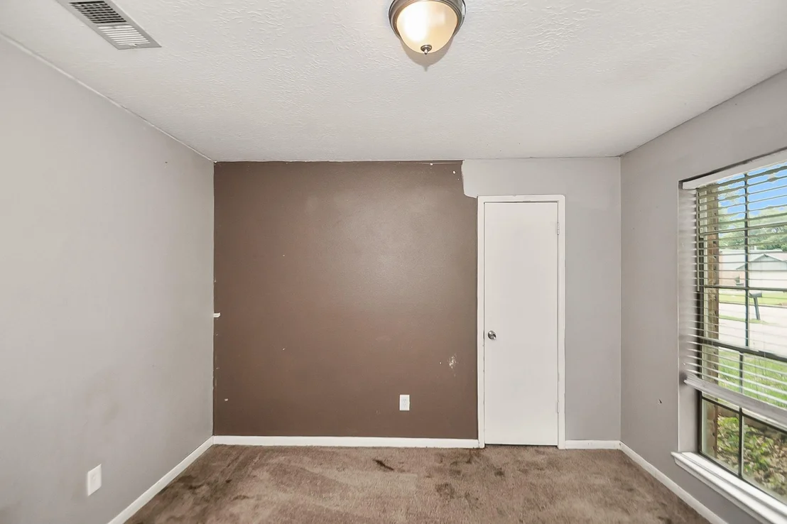 Photo of 23538 Canyon Lake Drive