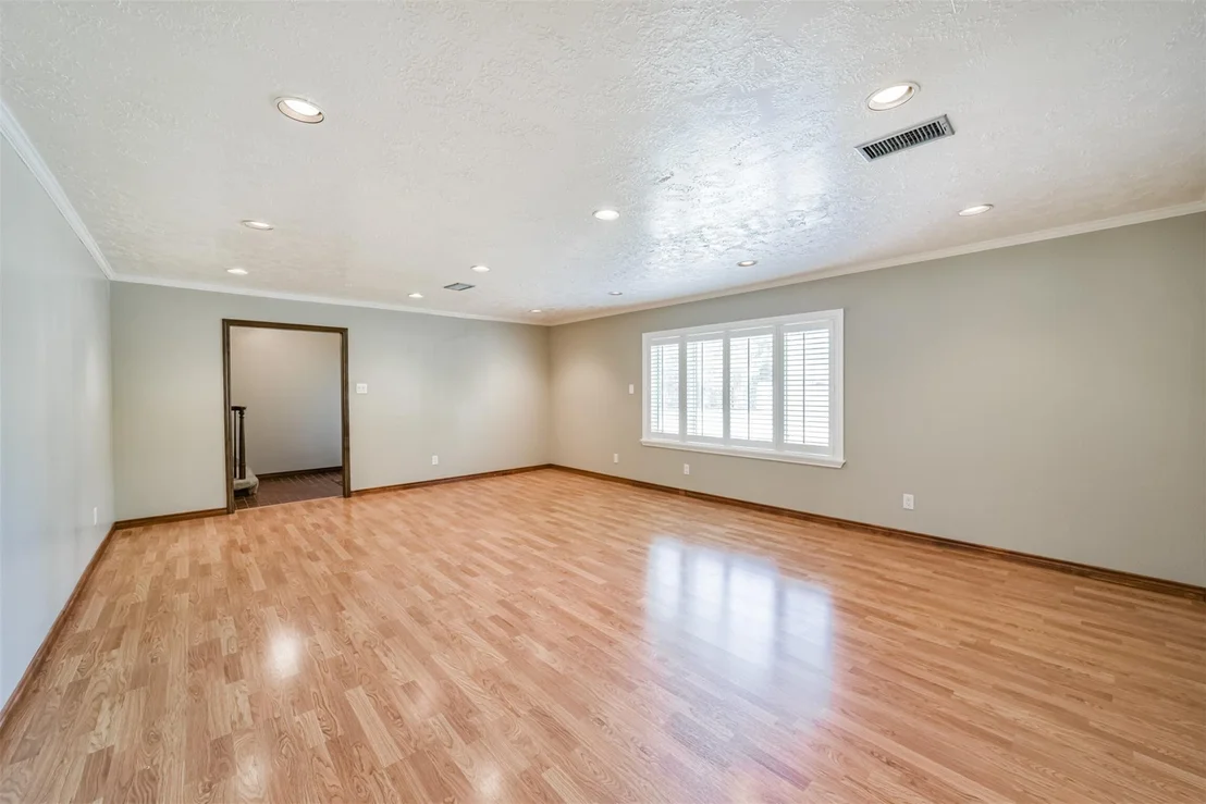 Photo of 7622 Eichler Drive