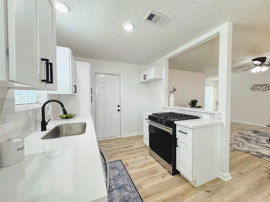 Photo of 1602 Wentwood Drive