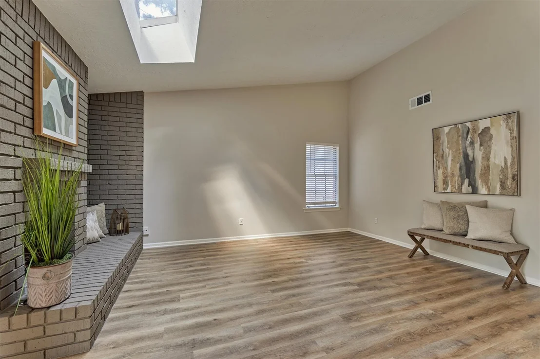 Photo of 15 Still Glen Court