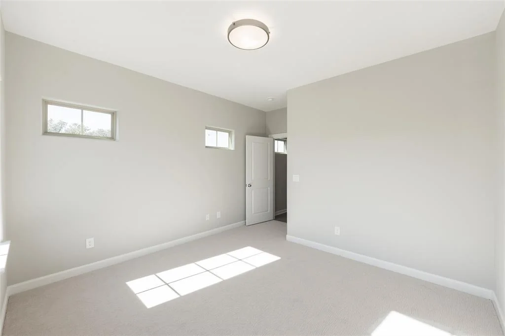 Photo of 6028 Tc Jester Boulevard